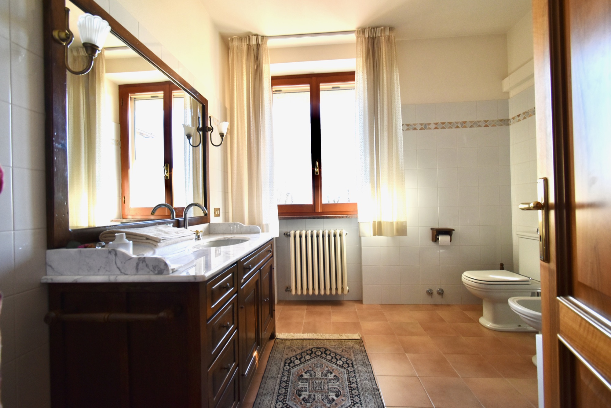 Bagno finestrato della zona notte