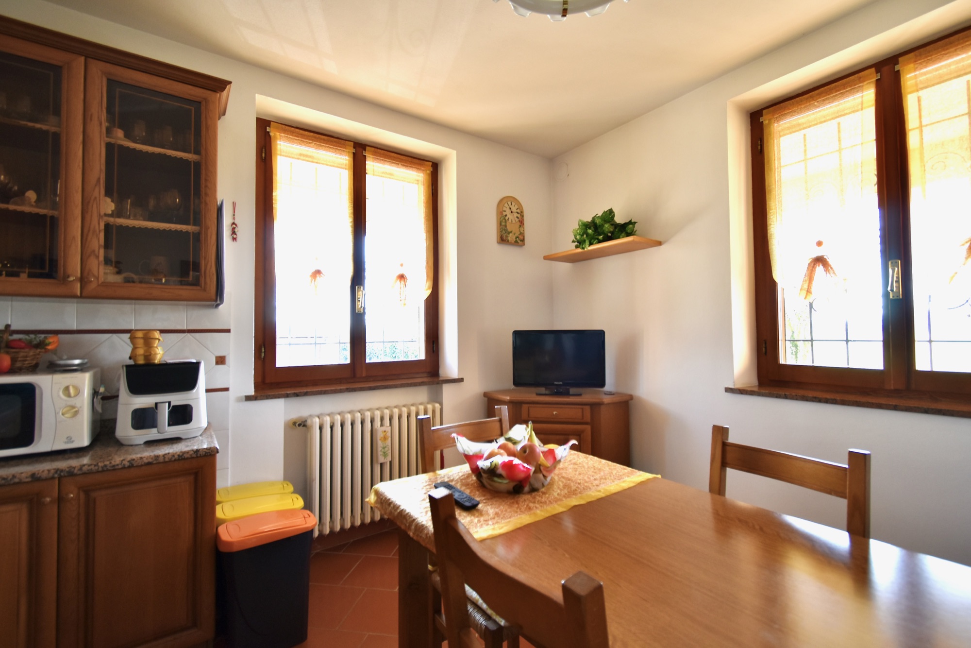 Cucina abitabile separata e luminosa